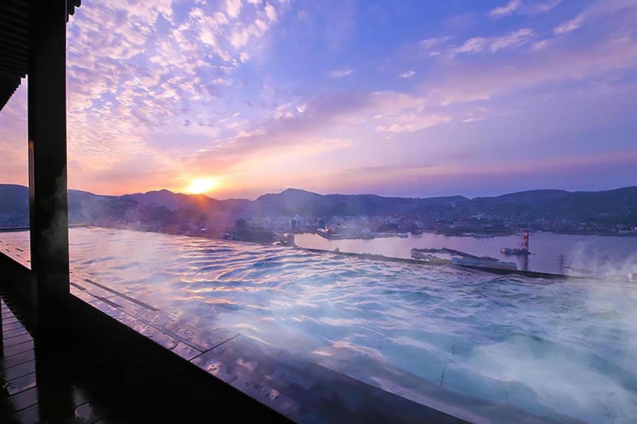 Ooedo Onsen Monogatari Nagasaki Hotel Seifu Zewnętrze zdjęcie